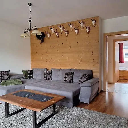 Apartment Jaeger Strassen