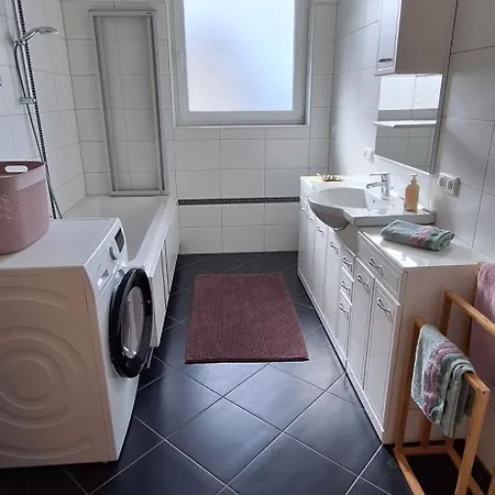 Bachmann * シュトラッセン